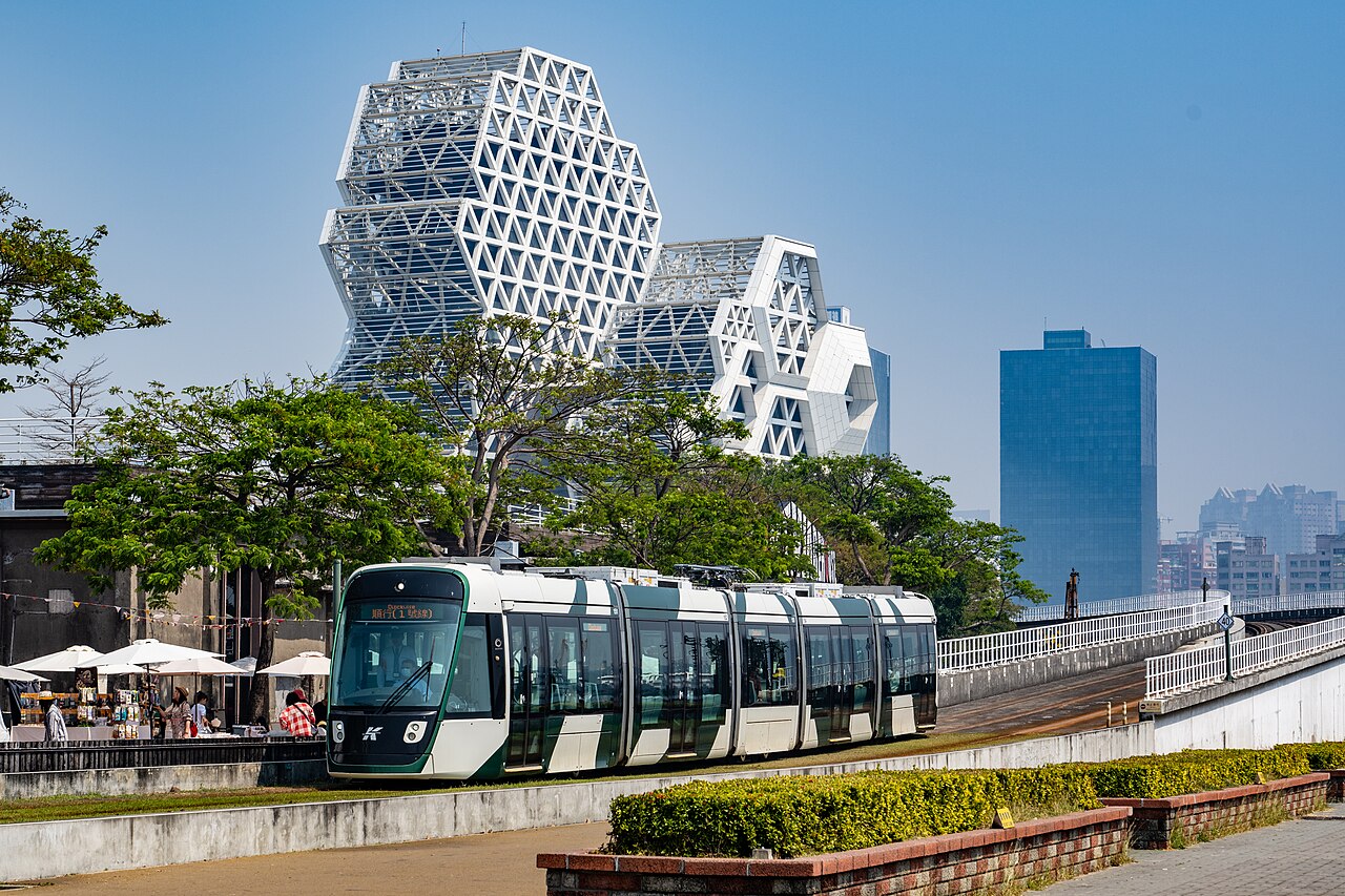 Kaohsiung light-rail tram passing the Pier-2 Art Center waterfront district