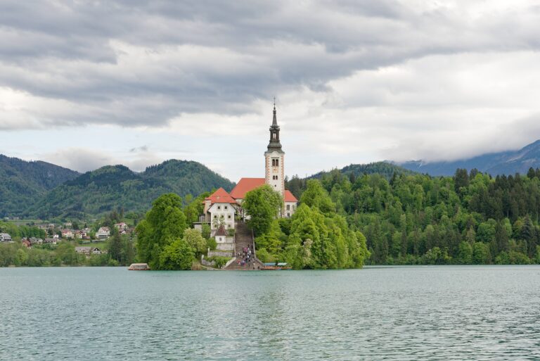 Lake Bled without a car: a practical day trip from Ljubljana