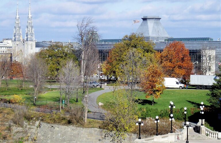 Ottawa in autumn: a museum-led day with room for the river