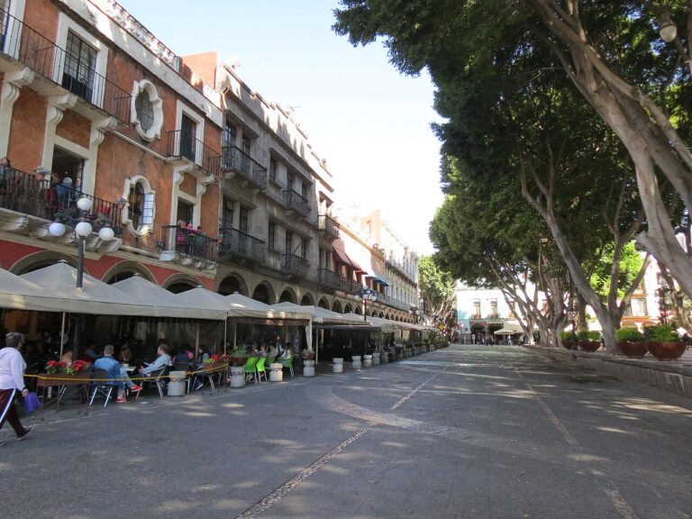 Puebla on a plate: mole, market choices and a historic-centre afternoon