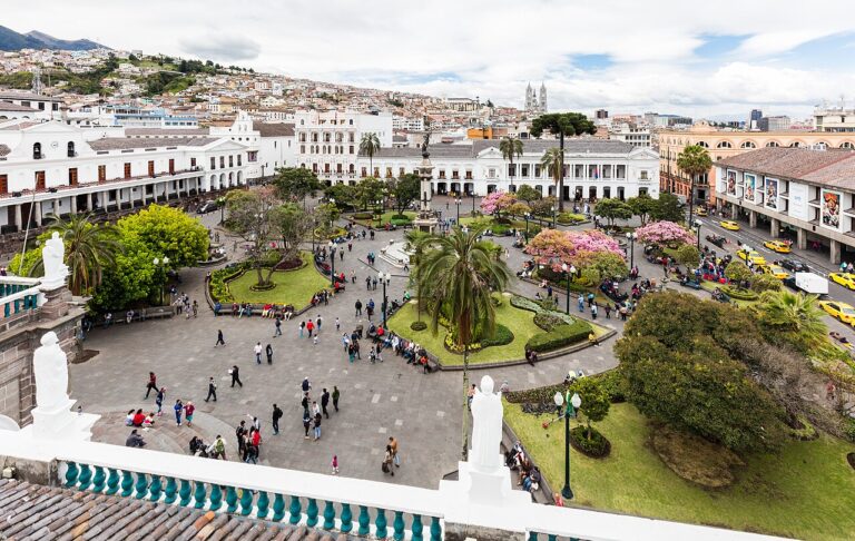 Quito without the uphill rush: a gentle first day in the historic centre