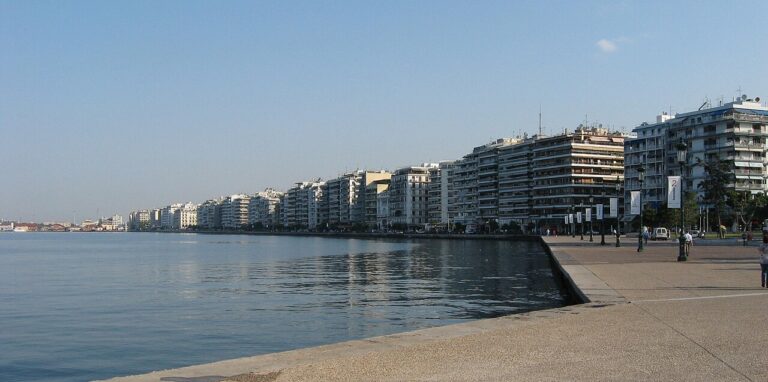 Thessaloniki without the uphill rush: waterfront time and the right museum